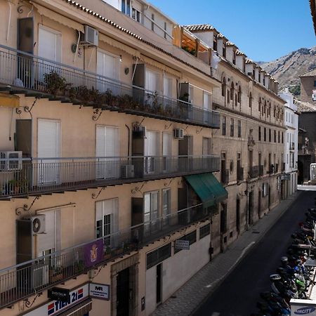 Velalma Pisos Centro Historico Apartment Jaen Luaran gambar