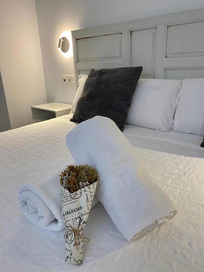 Velalma Pisos Centro Historico Apartment Jaen Luaran gambar
