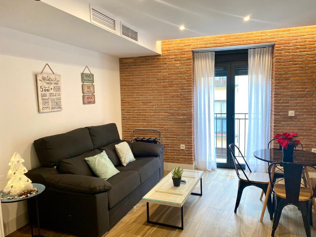 Velalma Pisos Centro Historico Apartment Jaen Luaran gambar